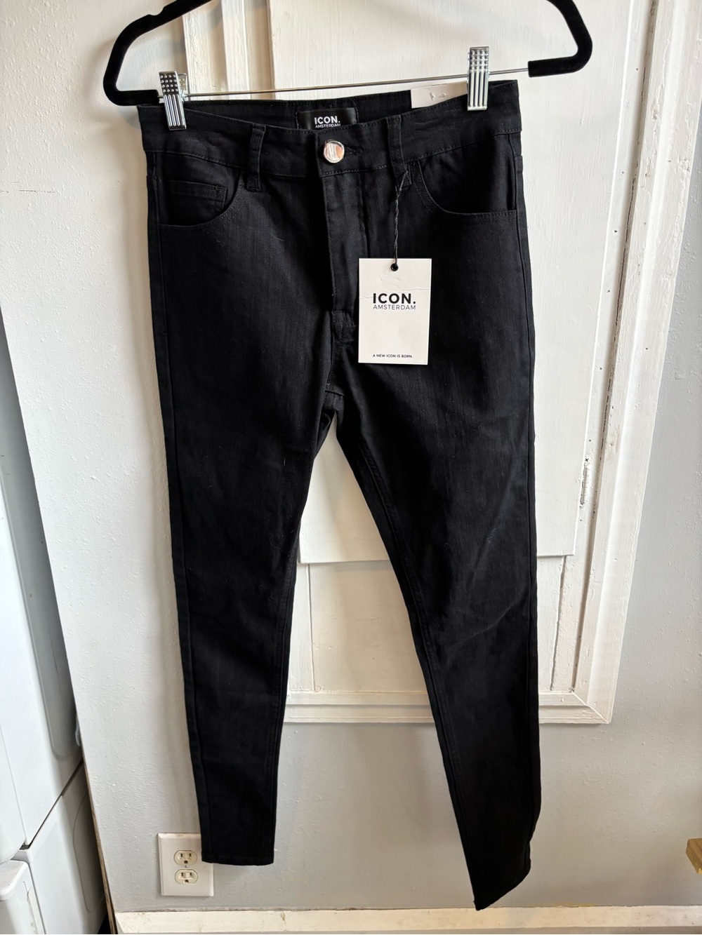 ICON Black Women's Skinny Jeans